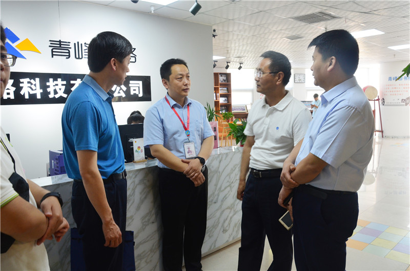 熱烈歡迎安陽(yáng)市委統(tǒng)戰(zhàn)部副部長(zhǎng)李春喜一行蒞臨我司參觀！